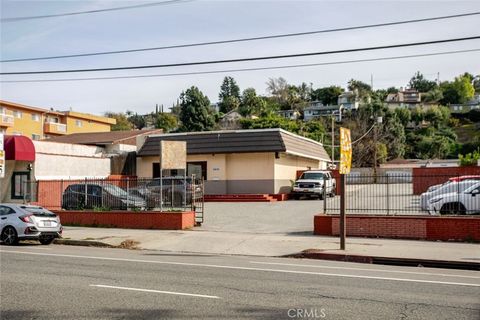 Photo of 3912 Eagle Rock Boulevard, Los Angeles, CA 90065 (MLS # GD26021646)