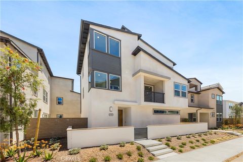 Photo of 470 Lobata, Irvine, CA 92618 (MLS # WS25165836) Photo of 470 Lobata, Irvine, CA 92618 (MLS # WS25165836)