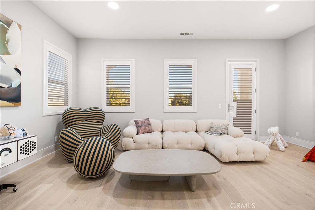 Cresendo - Residential