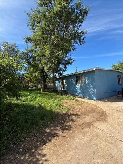 6490 Smith Jurupa Valley CA 91752