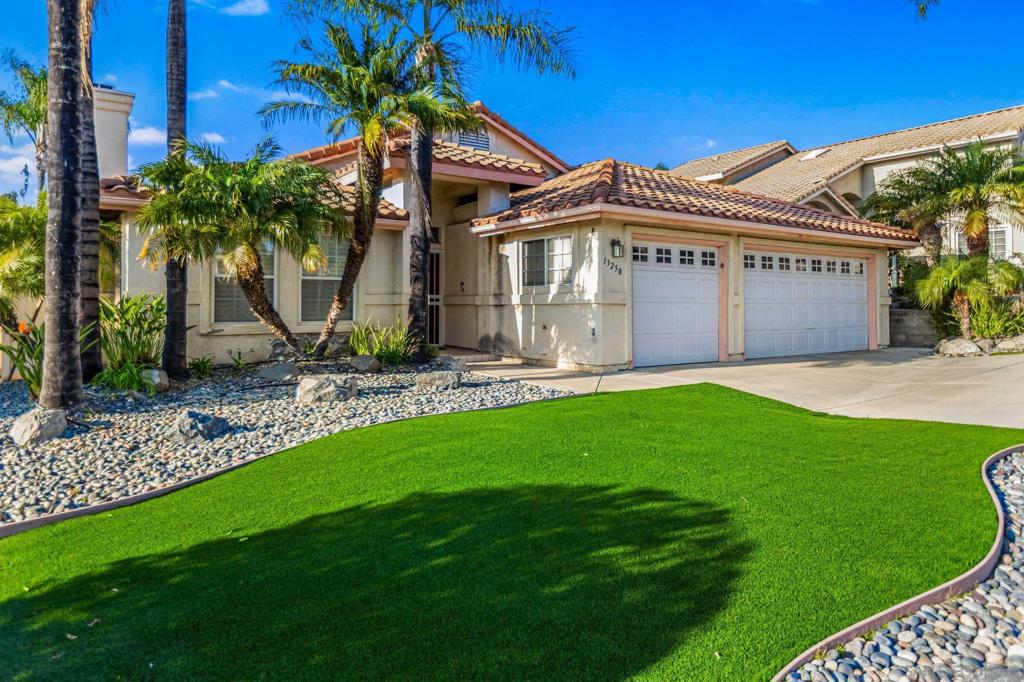 13250 Villa Monte