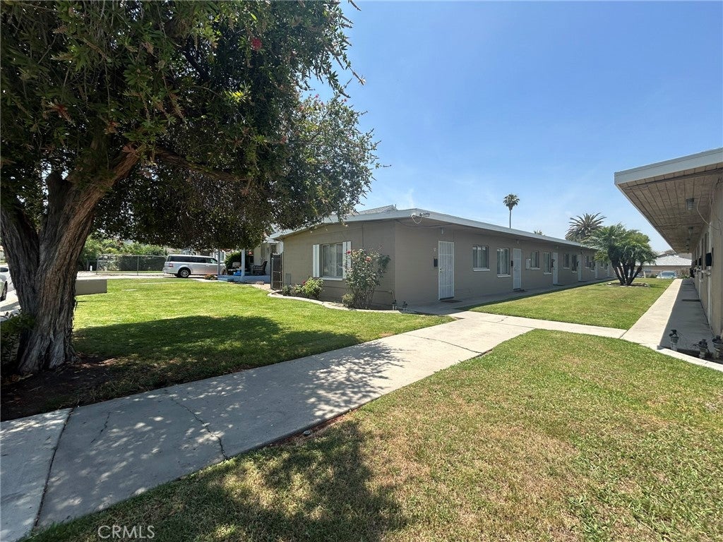 10922 Evans Street