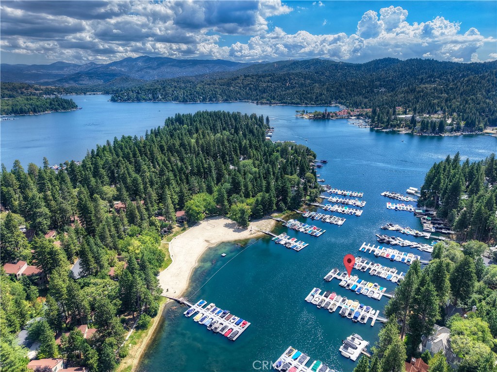 Arrowhead Woods (AWHW) - Residential