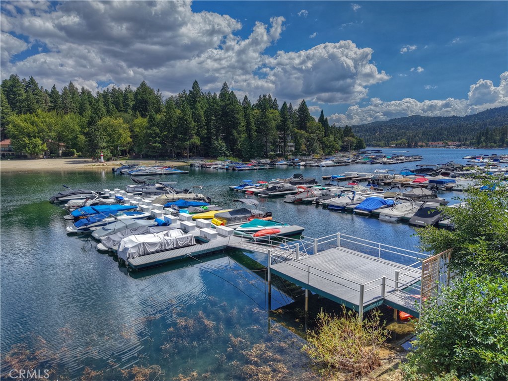 Arrowhead Woods (AWHW) - Residential