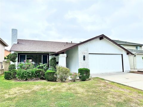 13822 Elgers Cerritos CA 90703