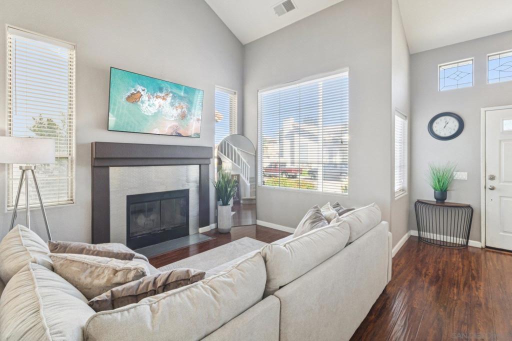 2254 Peachtree Circle