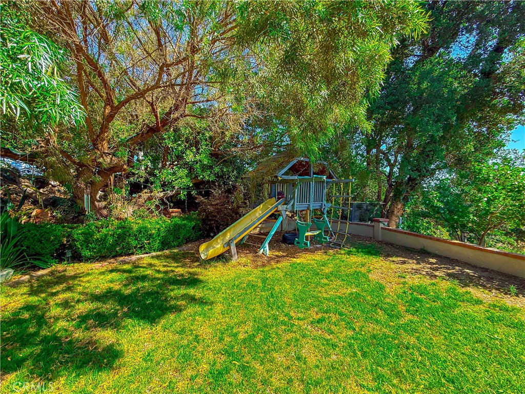 15429 Turquoise Circle N