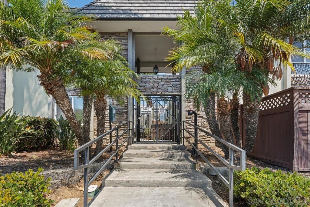 This charming Clairemont Mesa 1-bedroom, 1-bath condo offers approx. 625 sq. ft. of comfortable living in a prime, central location. Freshly painted with brand-new carpet, the home is filled with natural light and features a spacious bedroom with floor-to-ceiling mirrored closet doors and an elegant tiled tub enclosure in bathroom. VA approved complex. Many units have added W/D in unit, buyer to verify with HOA prior to close. There is on-site laundry in the complex. The kitchen boasts stainless steel appliances—including a brand-new range—ample granite counter space and generous cabinet storage. Enjoy the benefits of newer double-pane windows that keep the home quiet and energy efficient. Sparkling pool for a cool dip and some lazy summer days! Heritage Park West has updated the complex recently. Parking is a breeze with 2 tandem parking spots #38 and just minutes from freeways, shopping, and dining, this condo combines convenience with comfort. Move-in ready and perfectly situated, it’s an ideal choice for a first home, downsizing, or investment transportation near by. FHA loans may get a spot approval. Come buy this home today! Welcome home to the amazing Heritage Park West! 1-bedroom, 1-bath condo offers approx. 625 sq. ft. of comfortable living in a prime, central location. Freshly painted with brand-new carpet, the home is filled with natural light and features a spacious bedroom with floor-to-ceiling mirrored closet doors and an elegant tiled tub enclosure in bathroom. VA approved complex. Many units have added W/D in unit, buyer to verify with HOA prior to close. There is on-site laundry in the complex. The kitchen boasts stainless steel appliances—including a brand-new range—ample granite counter space and generous cabinet storage. Enjoy the benefits of newer double-pane windows that keep the home quiet and energy efficient. Sparkling pool for a cool dip and some lazy summer days! Heritage Park West has updated the complex recently. Parking is a breeze with 2 tandem parking spots #38 and just minutes from freeways, shopping, and dining, this condo combines convenience with comfort. Move-in ready and perfectly situated, it’s an ideal choice for a first home, downsizing, or investment transportation near by. FHA loans may get a spot approval. Come buy this home today!