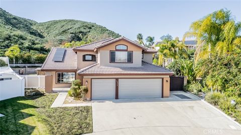 Photo of 29429 Sunharbor Court, Lake Elsinore, CA 92530 (MLS # WS26028242)