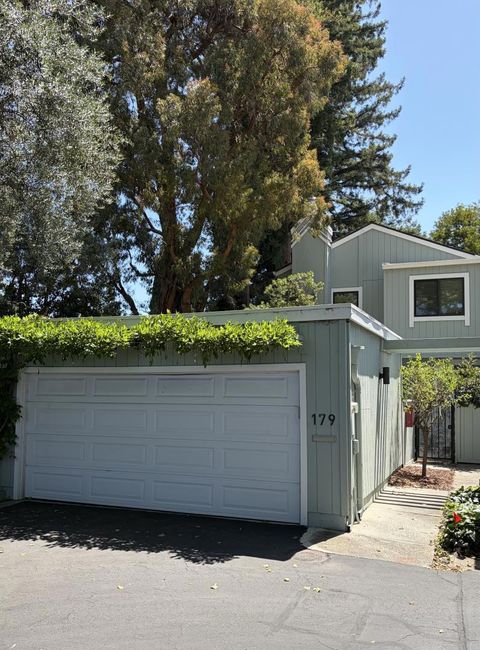 Photo of 179 Ortega Avenue, Mountain View, CA 94040 (MLS # ML82046757)