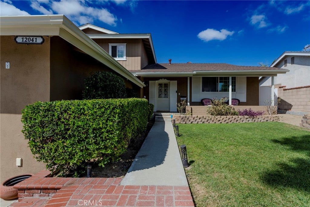 12041 Mayes Drive