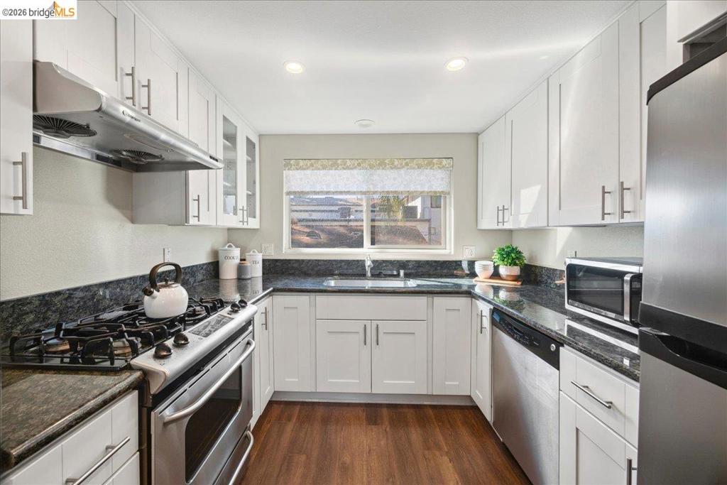 163 N Parkwood AVE APT 3