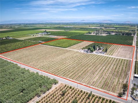 Photo of 7126 E Muscat AVE, Fresno, CA 93725 (MLS # FR26118672)
