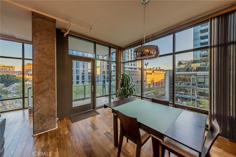 Tiny photo for 1111 S Grand Avenue #518, Los Angeles, CA 90015 (MLS # SR26225423)