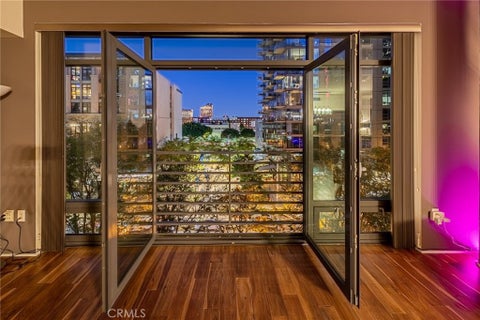 Tiny photo for 1111 S Grand Avenue #518, Los Angeles, CA 90015 (MLS # SR26225423)