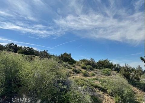Photo of 0 Snow Valley rd., Pinon Hills, CA 92372 (MLS # HD26065642)