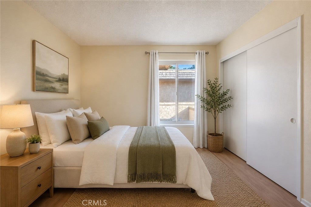 1008 Las Lomas Unit C