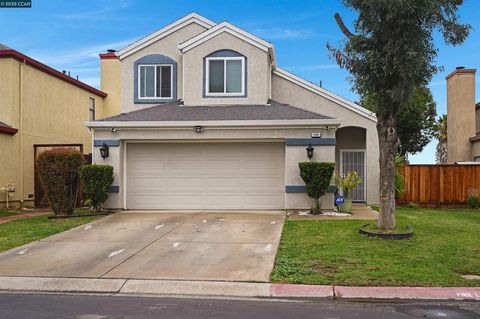 Photo of 570 Mockingbird Ln Ln, Oakley, CA 94561 (MLS # 41114857)