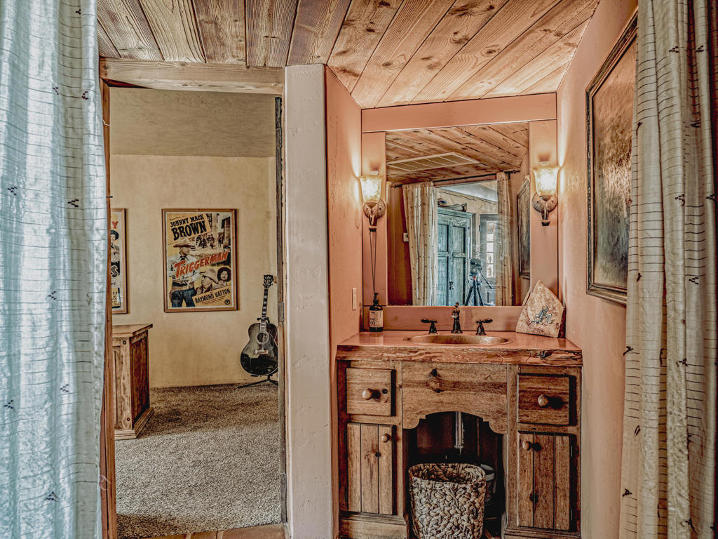 Chapman Ranchos Inc - Residential