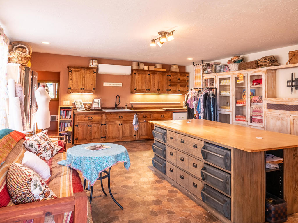 Chapman Ranchos Inc - Residential