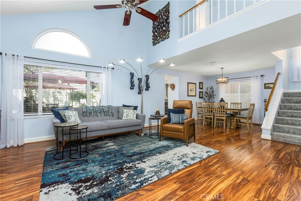 28761 Vista Saddleback