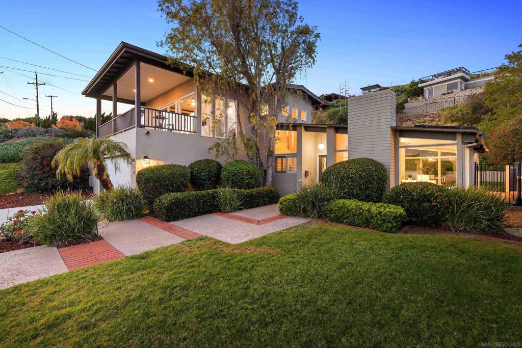 5145 San Aquario Dr