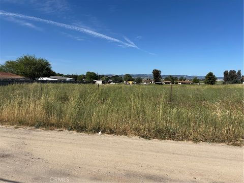 Tiny photo for 5195 Whispering Oak Way, Paso Robles, CA 93446 (MLS # NS26073784)