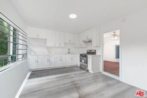 Photo of 1031 W 57th Street, Los Angeles, CA 90037 (MLS # 26658729)