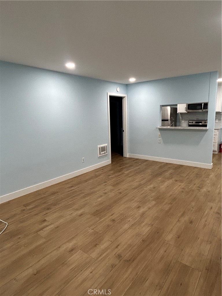 1345 Cabrillo Park Dr M13