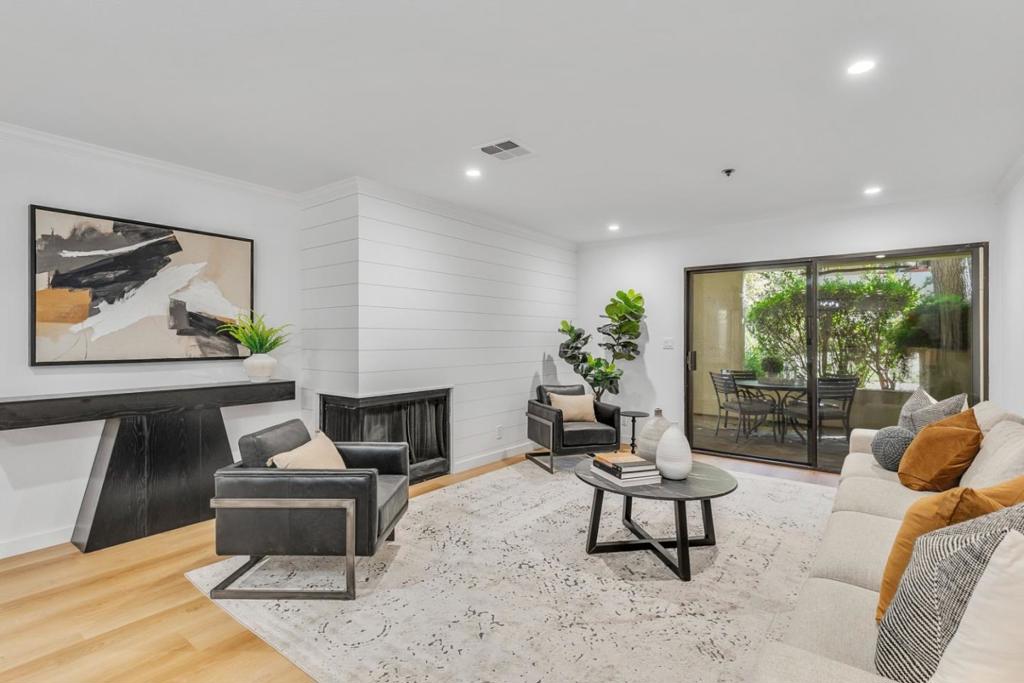 161 California Avenue K104