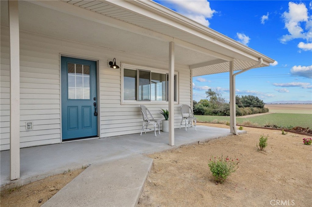 761 Riverside Roas