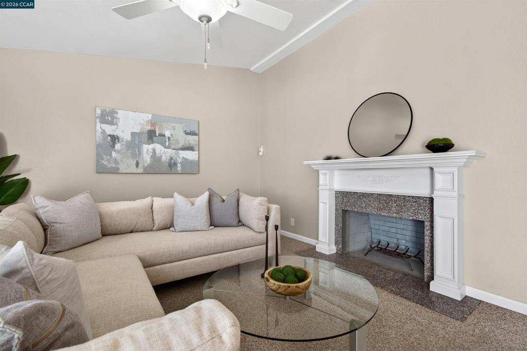 1208 Raymond Dr