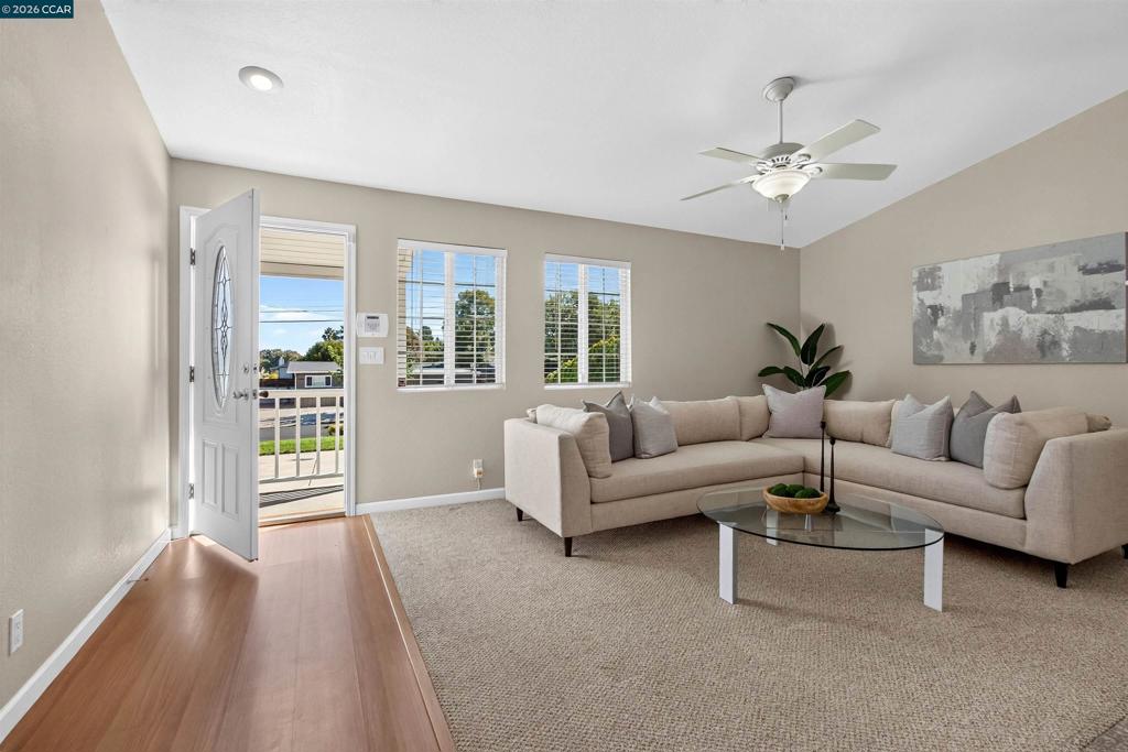 1208 Raymond Dr