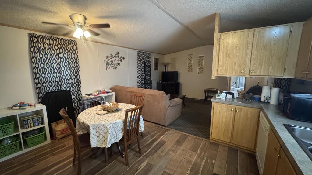 Not Applicable-1 - Manufactured In Park