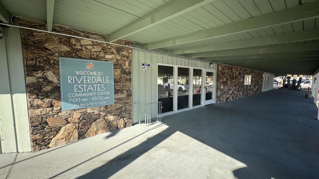 Not Applicable-1 - Manufactured In Park