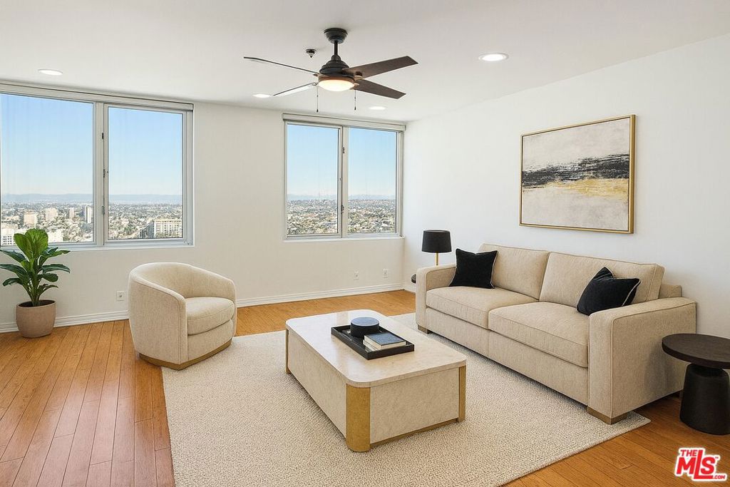 525 e seaside way 2202