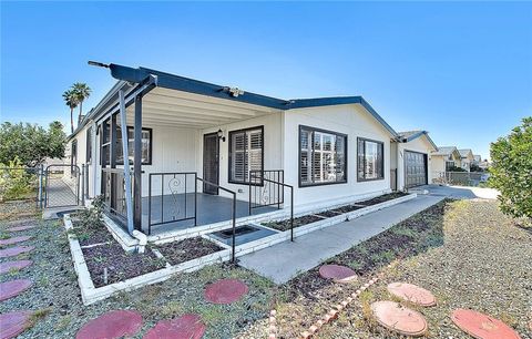 Photo of 44591 Springwood Cir, Hemet, CA 92544 (MLS # DW26063442)