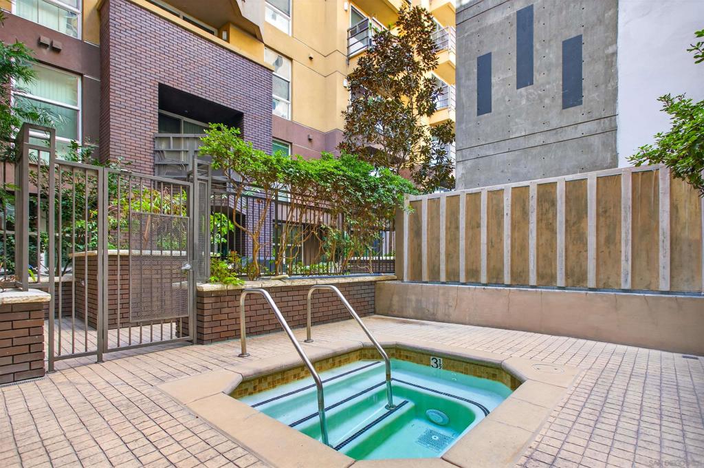 Downtown - Residential