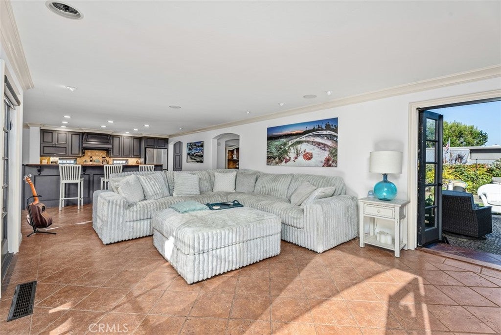 486 Locust Street, Laguna Beach CA 92651 - Photo 35