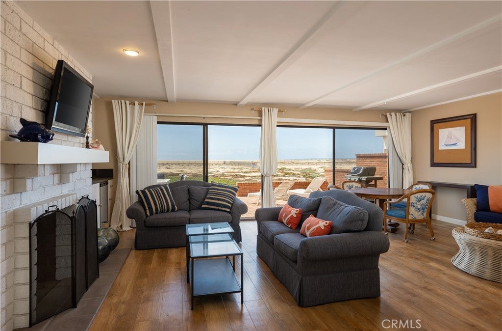 1303 E Balboa Boulevard, Newport Beach CA 92661 - Photo 11