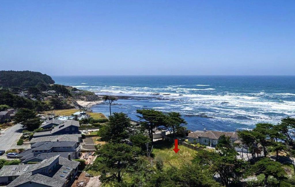 155 Reef Point Road