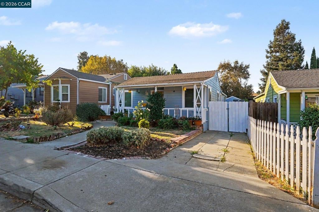 2214 Pacheco Blvd