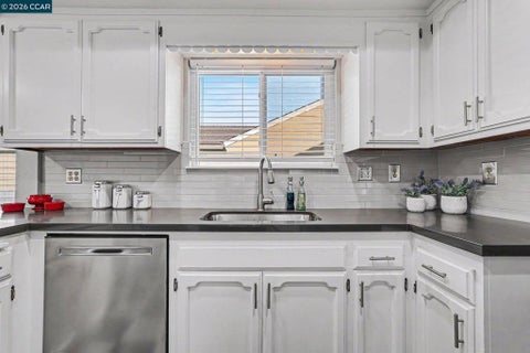 Tiny photo for 2214 Pacheco Blvd, Martinez, CA 94553 (MLS # 41151583)
