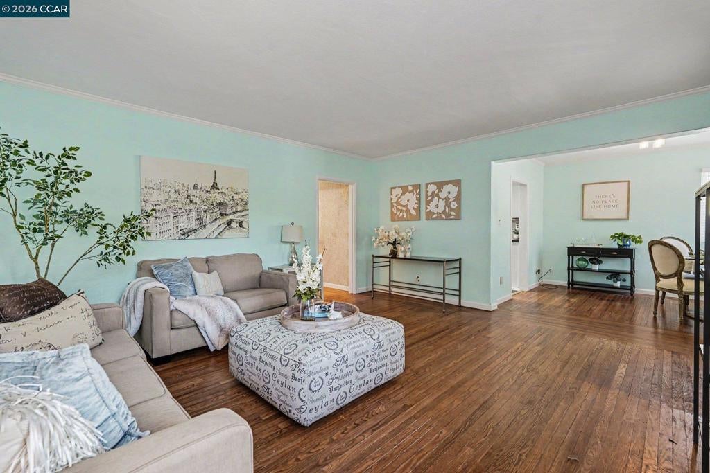 2214 Pacheco Blvd