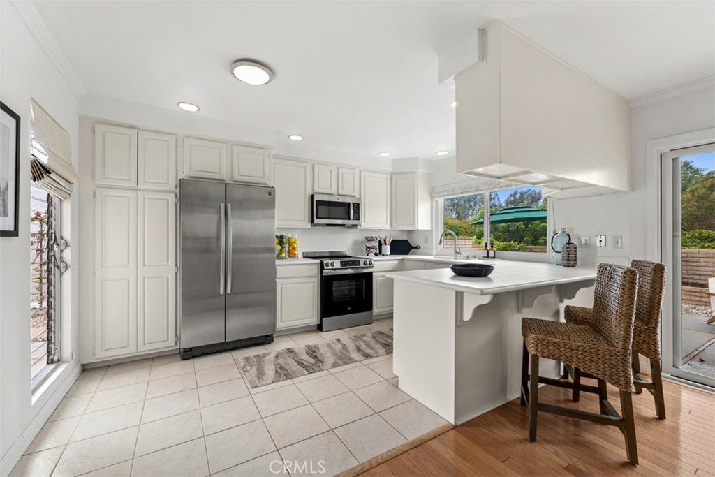 Irvine, California, 92603, United States, 4 Bedrooms Bedrooms, ,2 BathroomsBathrooms,Residential,Active,2041689