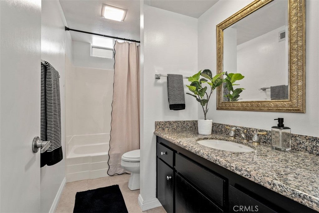 Irvine, California, 92603, United States, 4 Bedrooms Bedrooms, ,2 BathroomsBathrooms,Residential,Active,2041689