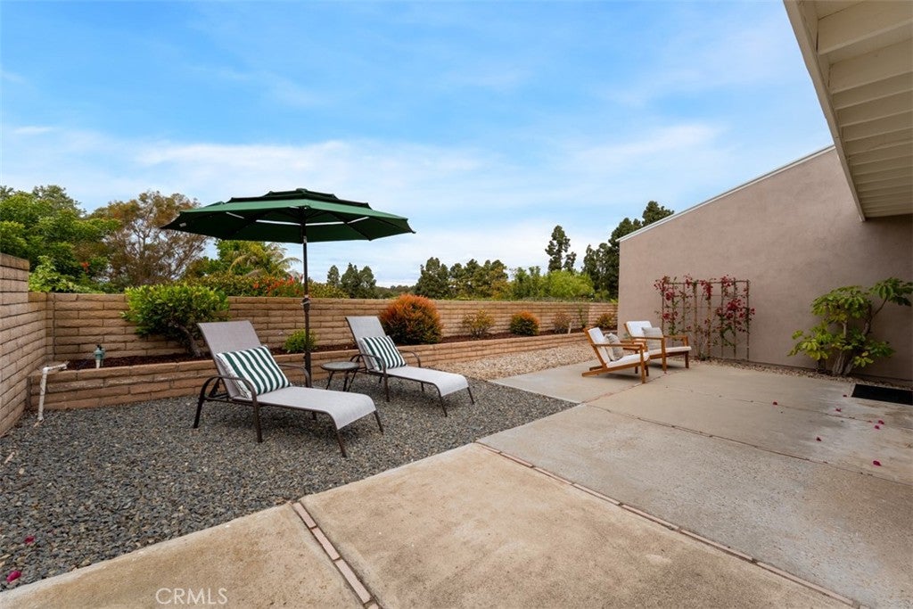 Irvine, California, 92603, United States, 4 Bedrooms Bedrooms, ,2 BathroomsBathrooms,Residential,Active,2041689
