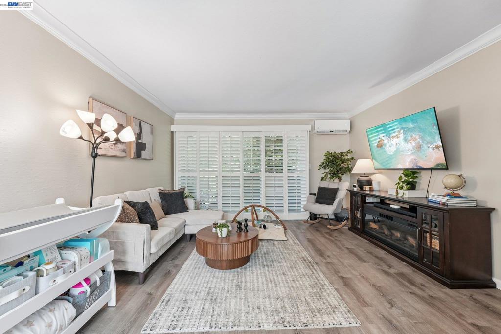 651 Moraga Road #5