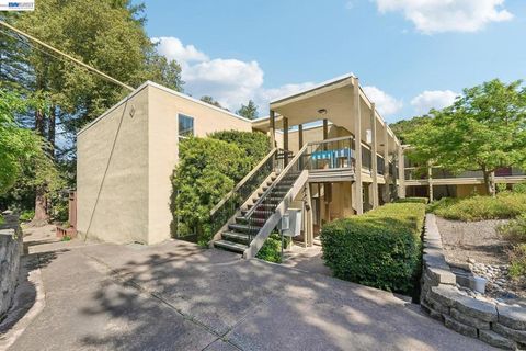 Photo of 651 Moraga Road Rd #5, Moraga, CA 94556 (MLS # 41132450)