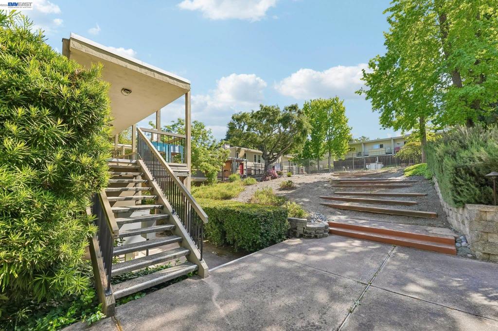 651 Moraga Road #5